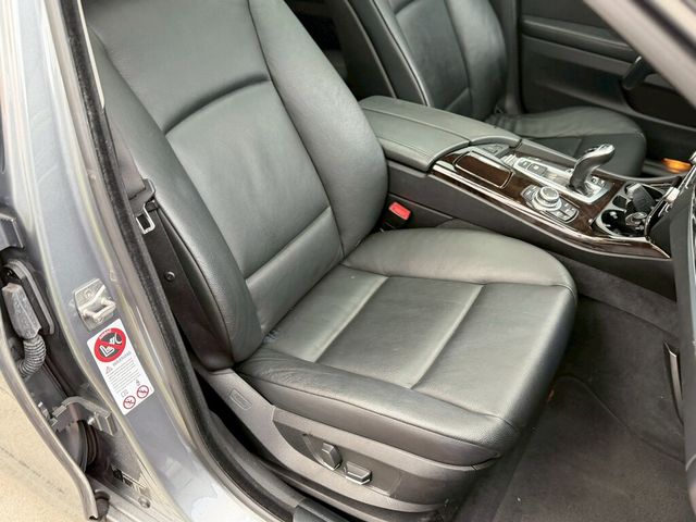 BMW寶馬 523I  第13張相片