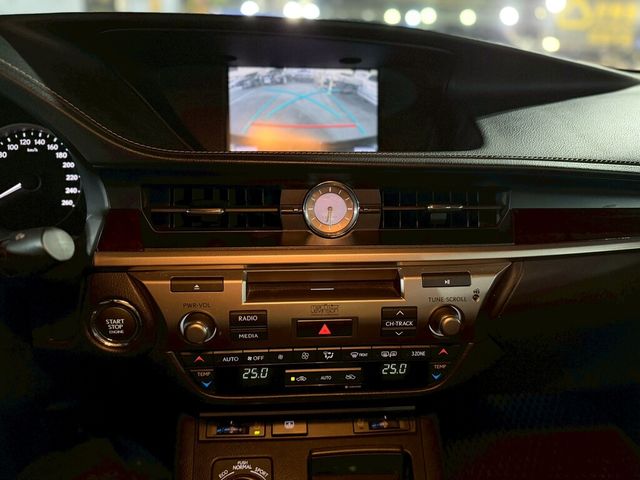 LEXUS凌志 ES350  第9張相片