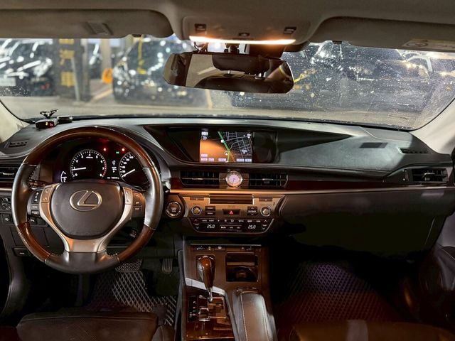 LEXUS凌志 ES350  第10張相片