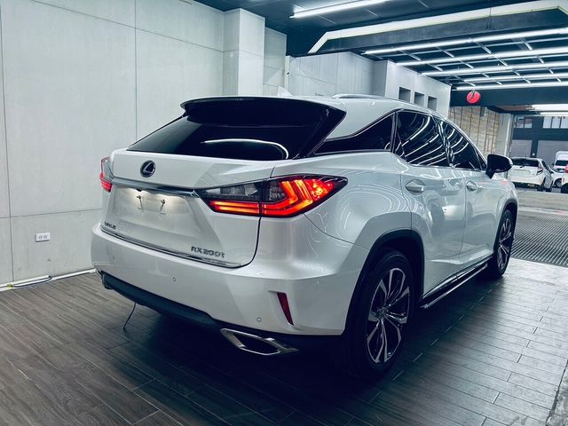 LEXUS凌志 RX200T  第4張相片