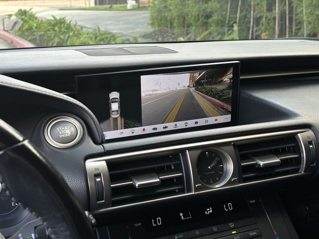 LEXUS凌志 IS250  第7張相片