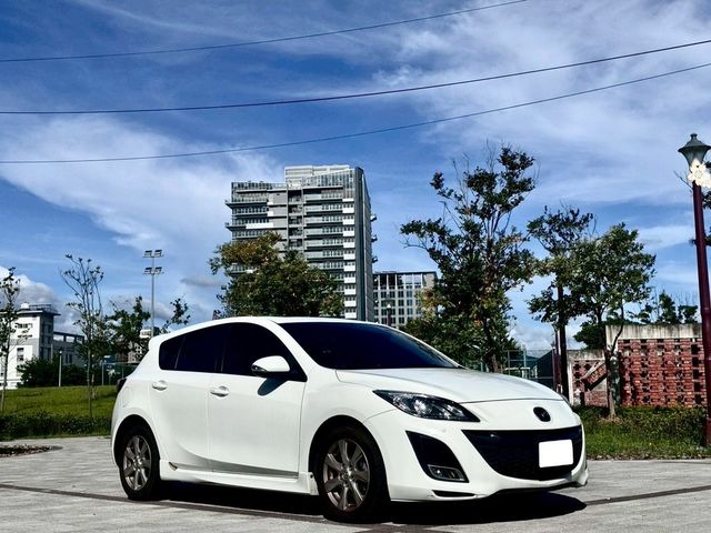 MAZDA馬自達 MAZDA 3  第2張相片