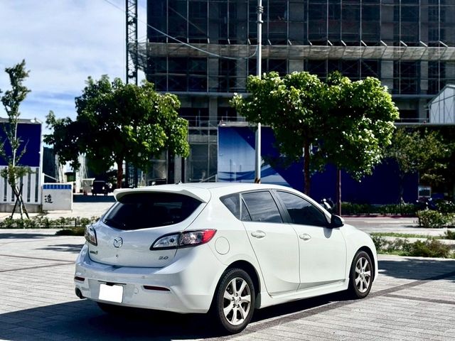 MAZDA馬自達 MAZDA 3  第3張相片