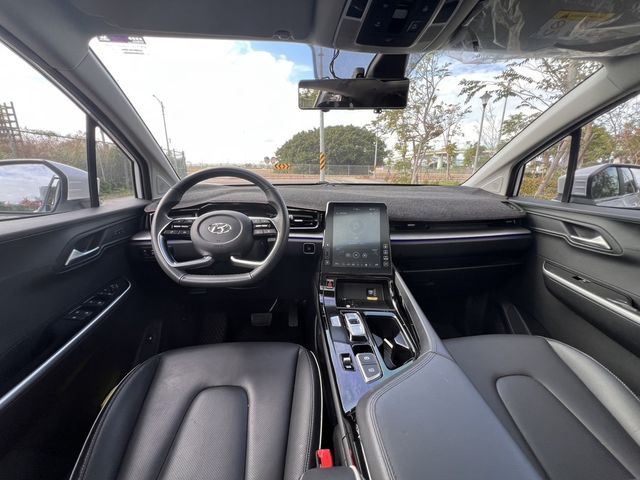 HYUNDAI現代 CUSTIN  第11張相片