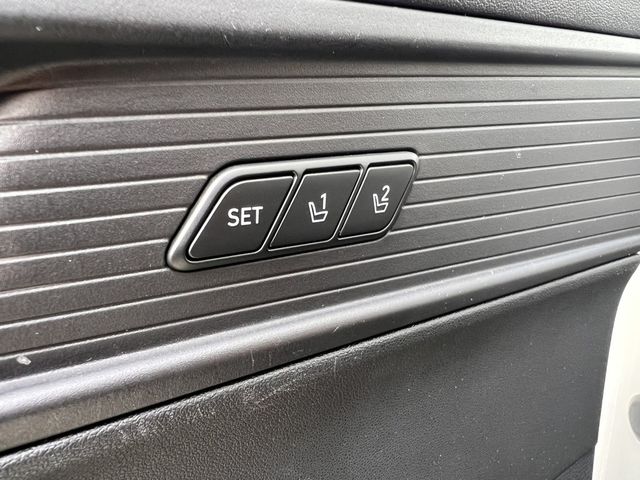 HYUNDAI現代 CUSTIN  第12張相片