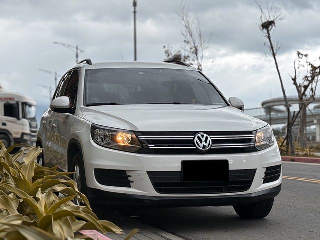 VOLKSWAGEN福斯 TIGUAN  第3張相片