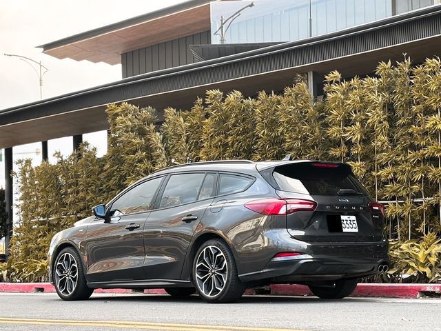 FORD福特 FOCUS WAGON  第2張相片