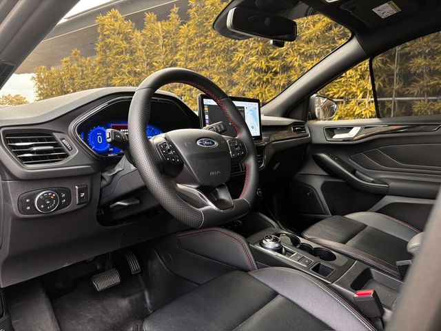 FORD福特 FOCUS WAGON  第8張相片