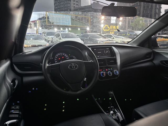TOYOTA豐田 YARIS  第8張相片