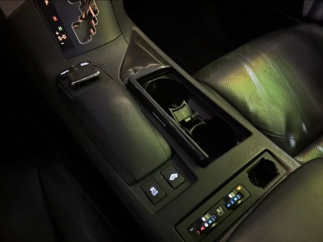 LEXUS凌志 RX450H  第7張相片