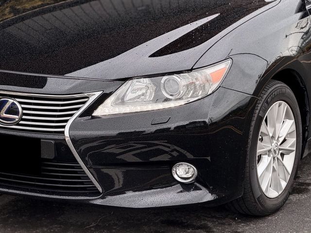 LEXUS凌志 ES300H  第2張相片