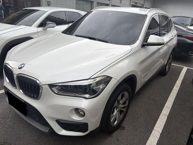 BMW寶馬 X1  第2張相片