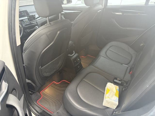 BMW寶馬 X1  第6張相片