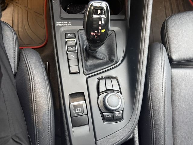 BMW寶馬 X1  第7張相片