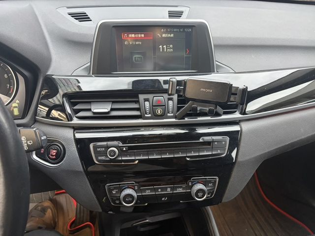 BMW寶馬 X1  第8張相片