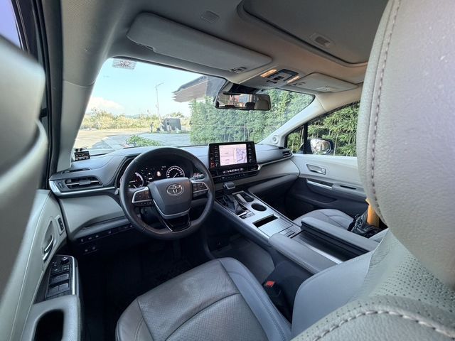 TOYOTA豐田 SIENNA  第8張相片