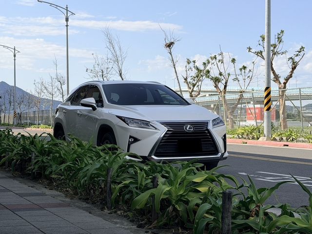 LEXUS凌志 RX300  第2張相片
