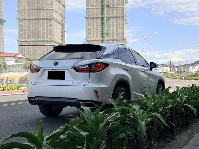 LEXUS凌志 RX300  第3張相片