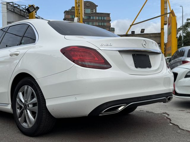 M-BENZ賓士 C180  第4張相片