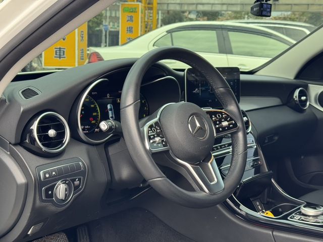 M-BENZ賓士 C180  第7張相片