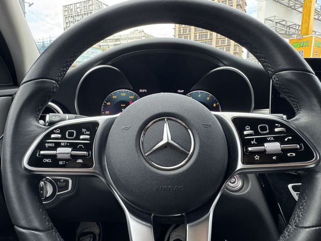 M-BENZ賓士 C180  第8張相片