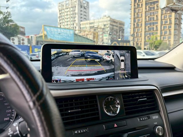 LEXUS凌志 RX300  第7張相片