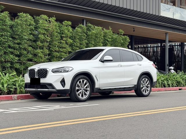 BMW寶馬 X4 XDRIVE20I  第1張相片