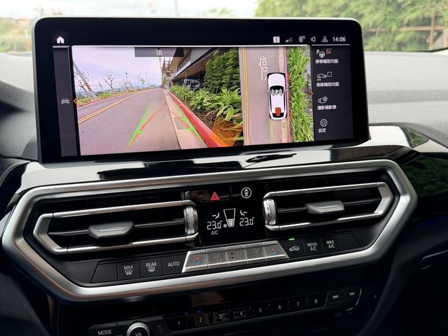 BMW寶馬 X4 XDRIVE20I  第10張相片