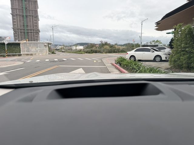 BMW寶馬 X4 XDRIVE20I  第12張相片