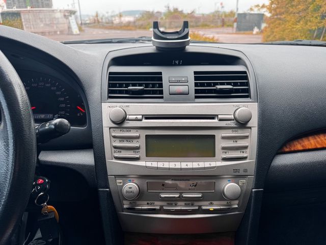 TOYOTA豐田 CAMRY  第9張相片