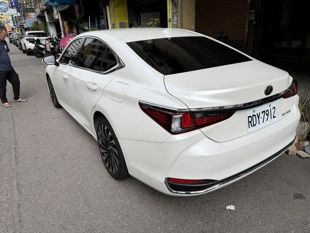 LEXUS凌志 ES200  第2張相片