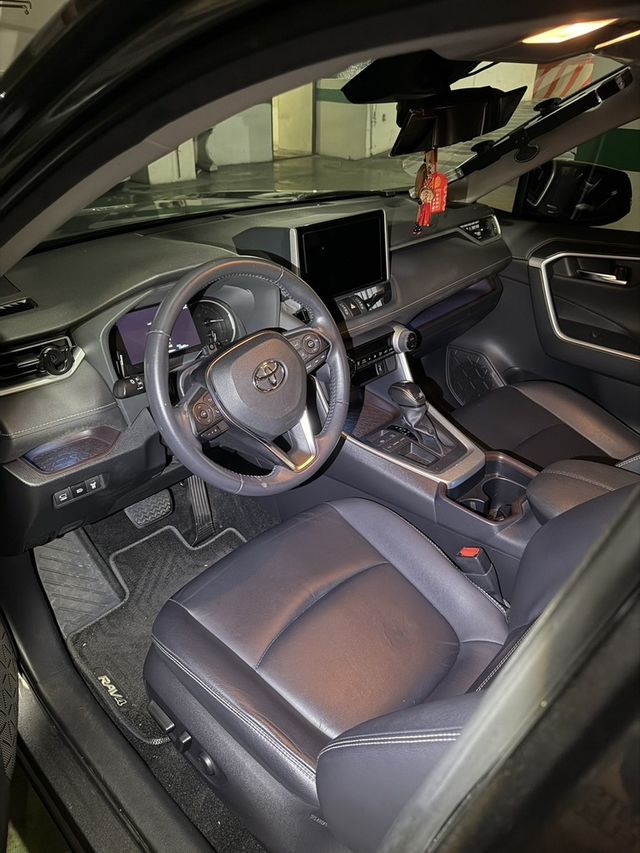 TOYOTA豐田 RAV4  第5張相片