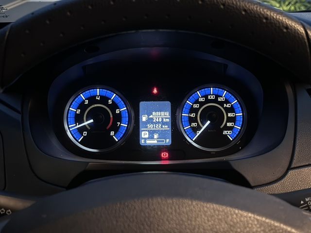 MITSUBISHI三菱 ZINGER  第11張相片