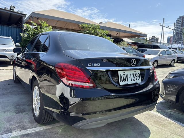 M-BENZ賓士 C180  第4張相片