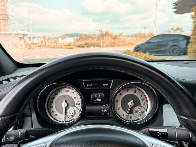 M-BENZ賓士 CLA250  第10張相片