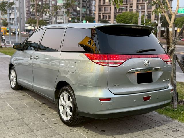 TOYOTA豐田 PREVIA  第4張相片