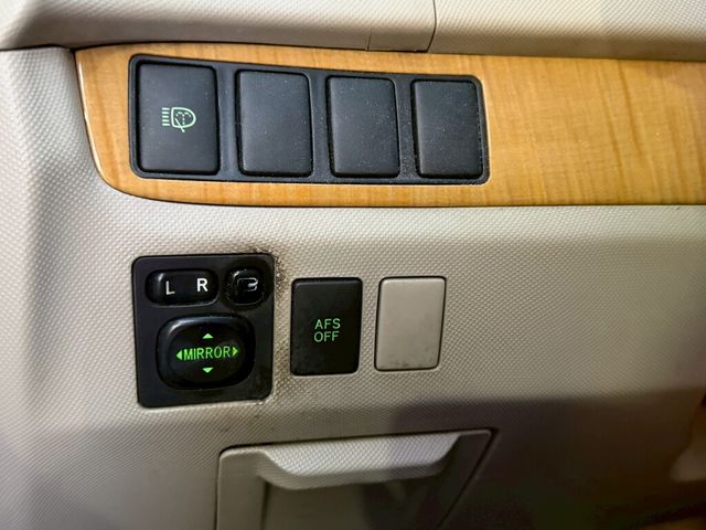 TOYOTA豐田 PREVIA  第6張相片