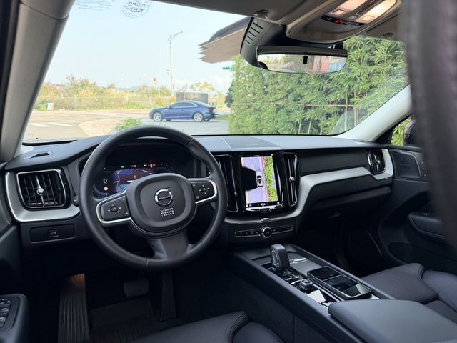 VOLVO富豪 XC60  第7張相片