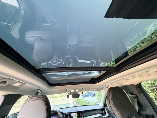 VOLVO富豪 XC60  第9張相片