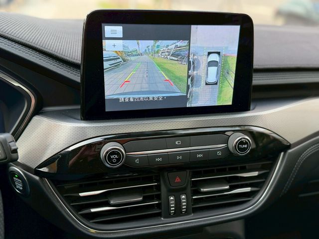 FORD福特 KUGA  第11張相片