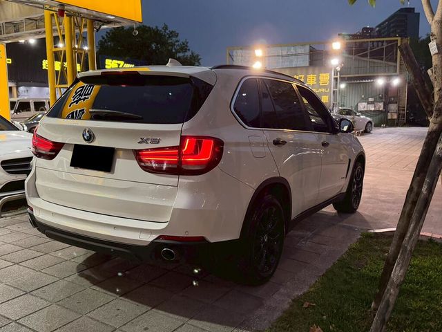BMW寶馬 X5  第4張相片