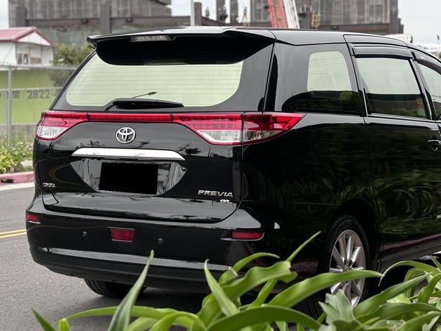 TOYOTA豐田 PREVIA  第4張相片