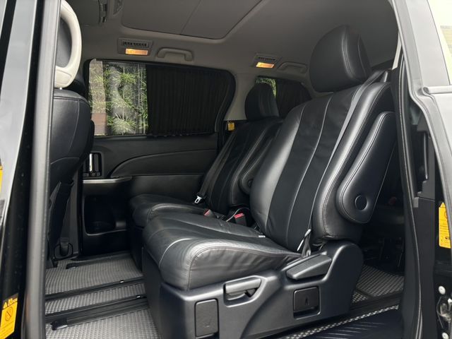 TOYOTA豐田 PREVIA  第10張相片