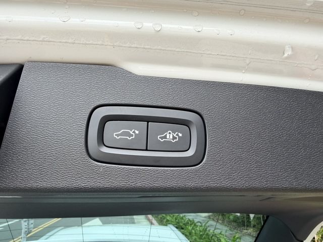 VOLVO富豪 V60  第5張相片