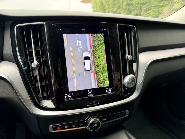 VOLVO富豪 V60  第10張相片