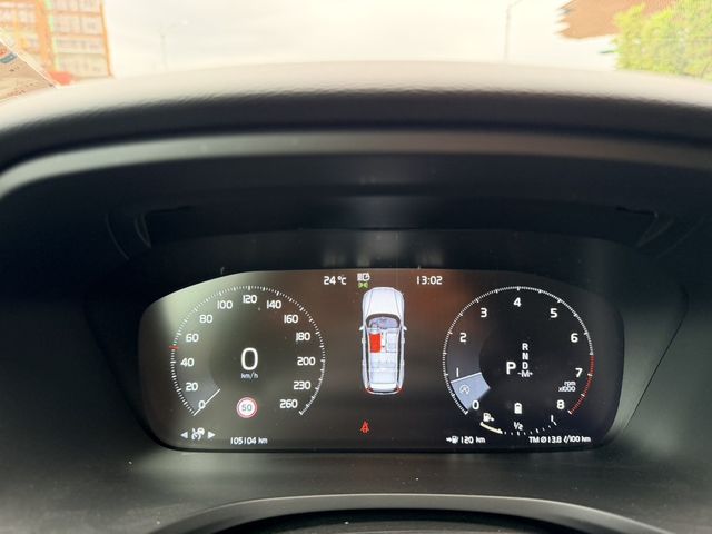 VOLVO富豪 V60  第12張相片