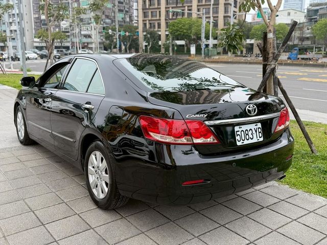 TOYOTA豐田 CAMRY  第4張相片