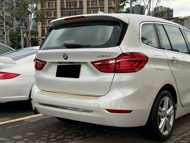 BMW寶馬 218D  第4張相片
