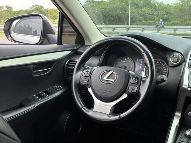 LEXUS凌志 NX200  第5張相片