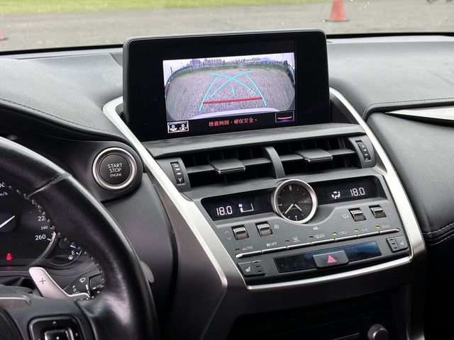 LEXUS凌志 NX200  第7張相片